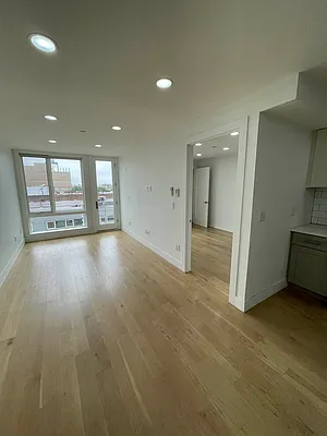 Rented by Voro New York | media 3