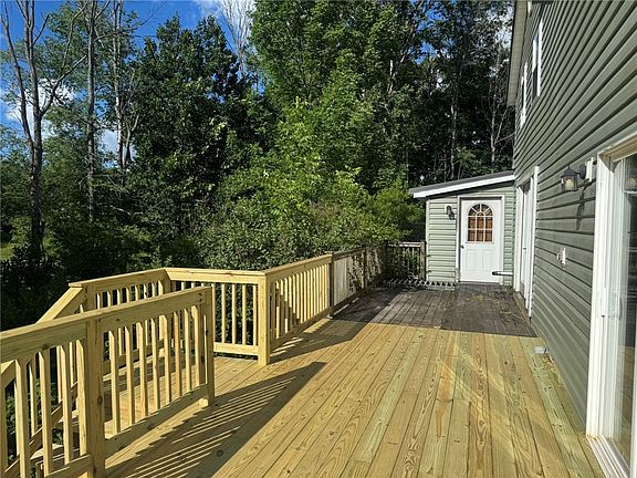 5th image of 290 Hohreiter Rd