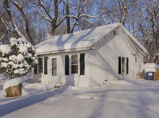 1309 103rd Ave, Plainwell, MI 49080