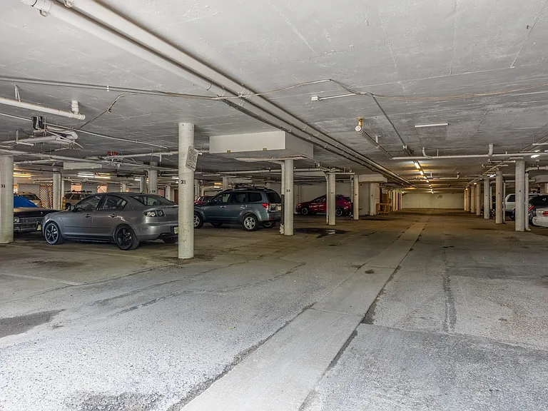 3009 Madison Ave #L210 — Photo 35
