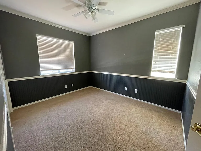 941 Mericrest St — Photo 19
