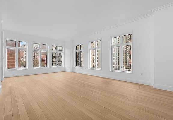 4th image of 200 E 83rd St #6C5D