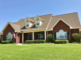 125 Grayton Ln, Enterprise, AL 36330