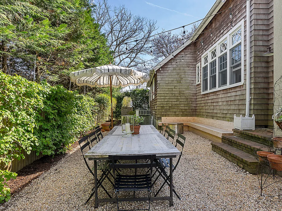 16 Wireless Rd