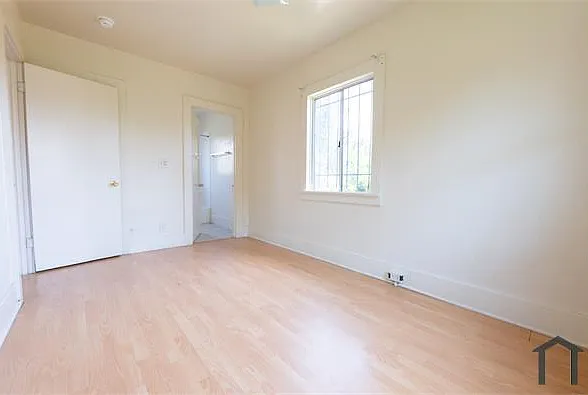 720 King Ave — Photo 11