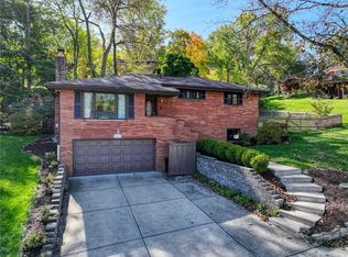 772 Brafferton Dr, Pittsburgh, PA