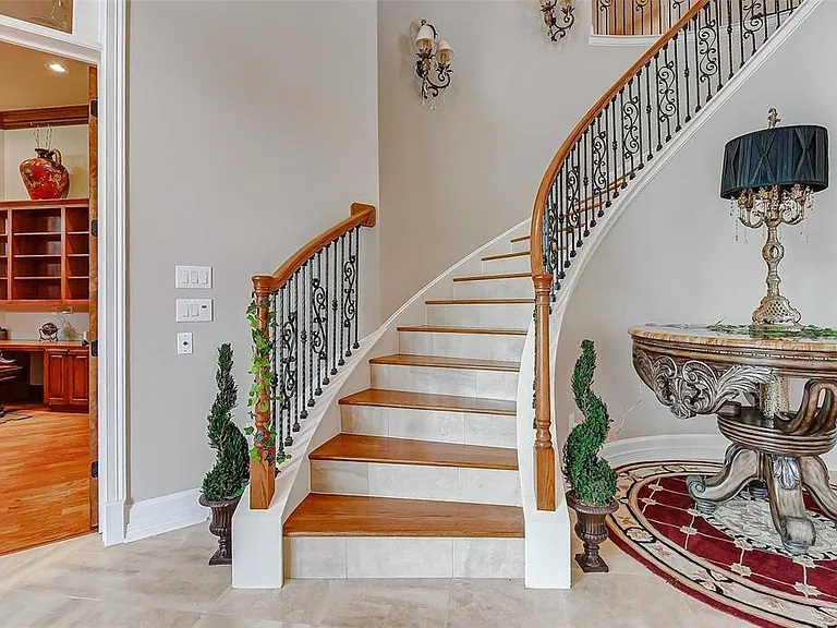 33202 W Haddon Ct — Photo 28