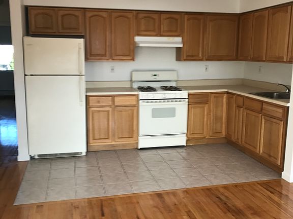 3rd image of 5145 69th Street # Fl 3