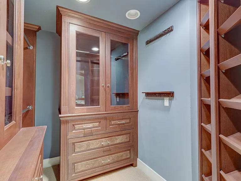 700 W Harbor Dr W #2902 — Photo 46