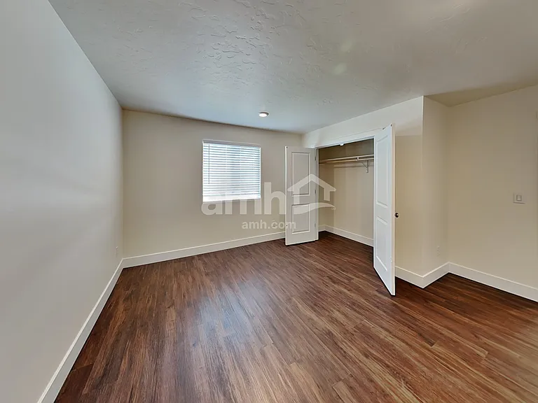 1515 W Afton St — Photo 17