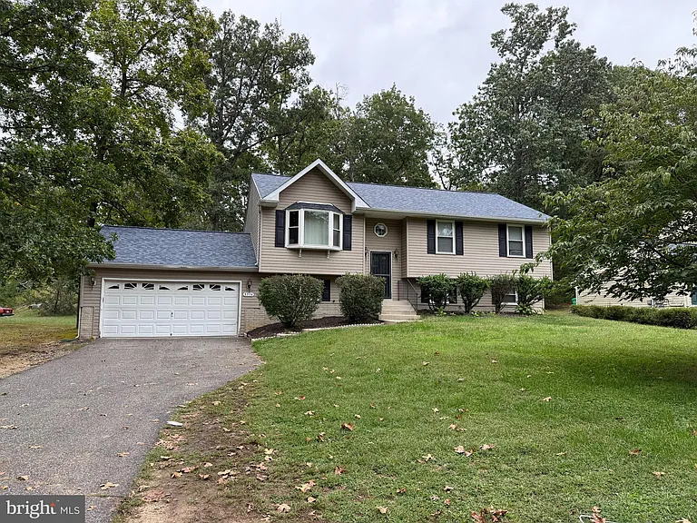 8514 Dangerfield Rd — Photo 1