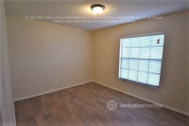 15840 Bay Lakes Trl — Photo 5