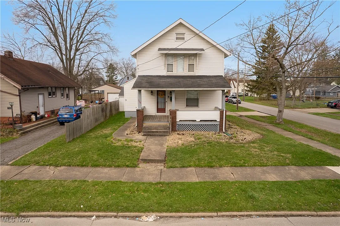 706 Adelaide Ave SE photo 1