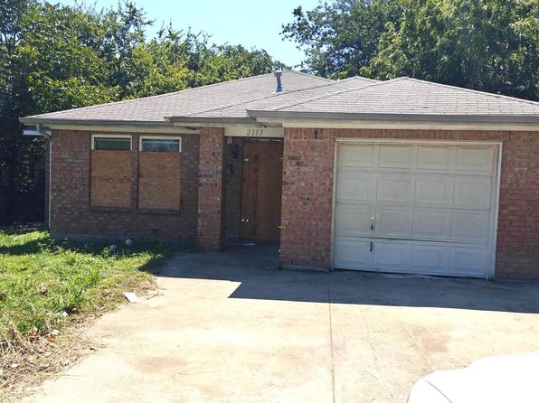 2113 San Antonio St, Grand Prairie, TX 75051