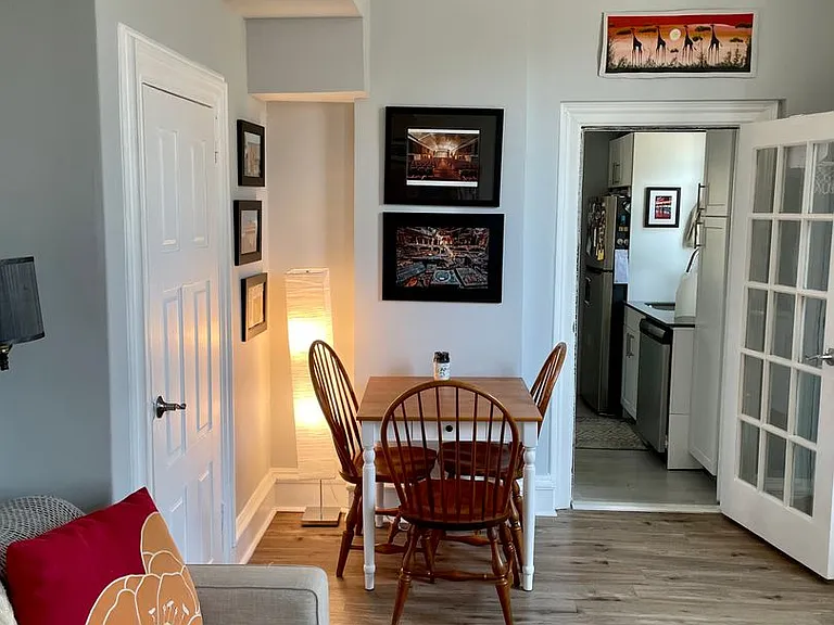 1012 E Lancaster Ave — Photo 7