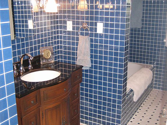 Main Bath