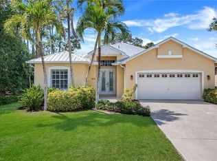 813 E Valley Dr, Bonita Springs, FL 34134