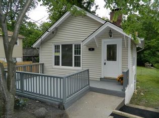 5 Central Ave, Hopatcong, NJ 07843