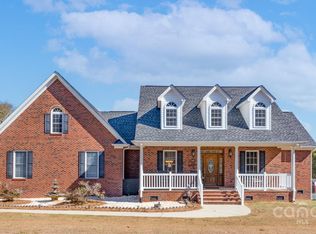 1305 Calvary Church Rd, Carlisle, SC 29031