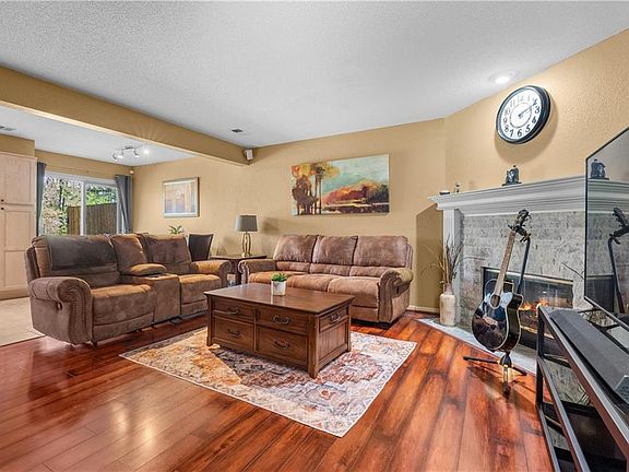 3rd image of 6157 NE Moonstone Ct