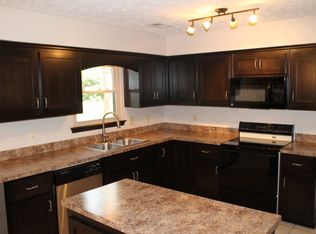 1619 Merle Cir, Opelika, AL 36801