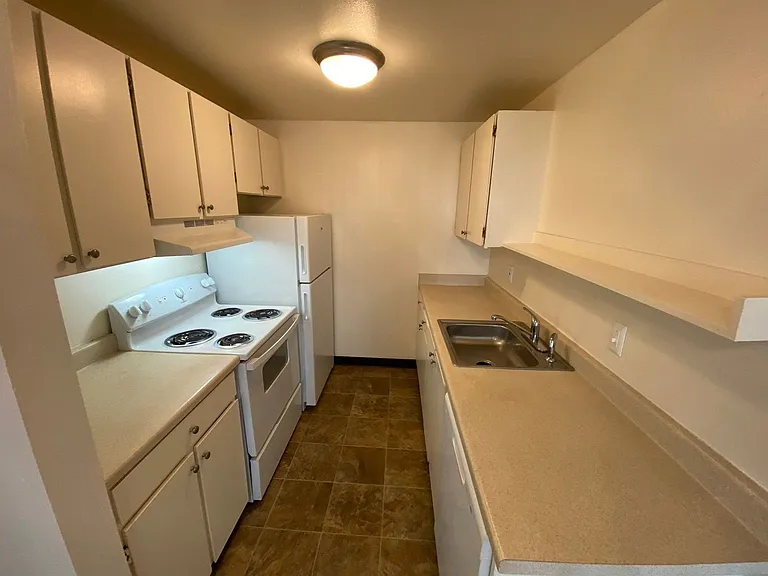 441 Senate St NW — Photo 20