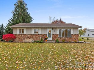 19130 S County Line Rd, Sand Lake, MI 49343