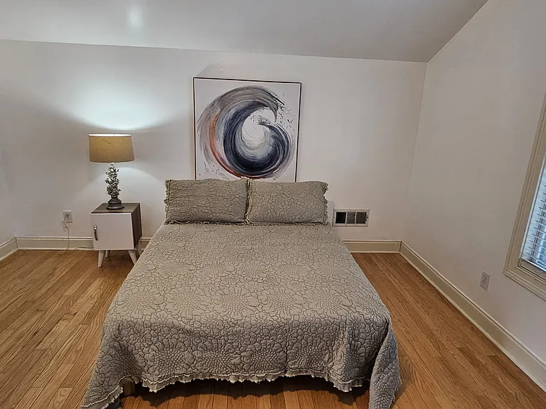 1281 Barnes St NW #A — Photo 9