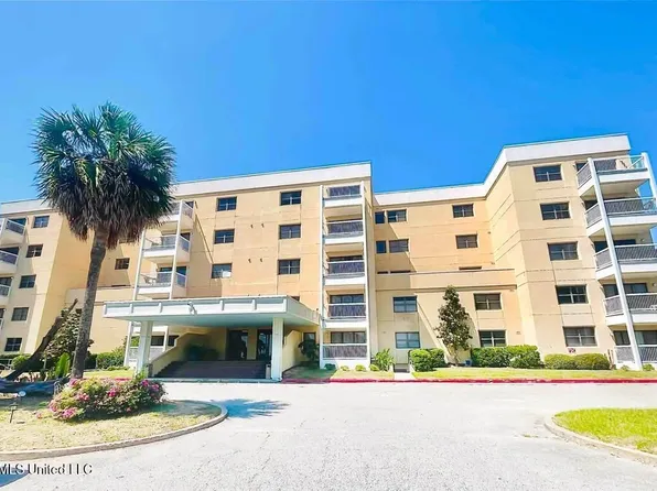 1130 Beach Blvd APT 207, Biloxi, MS 39530