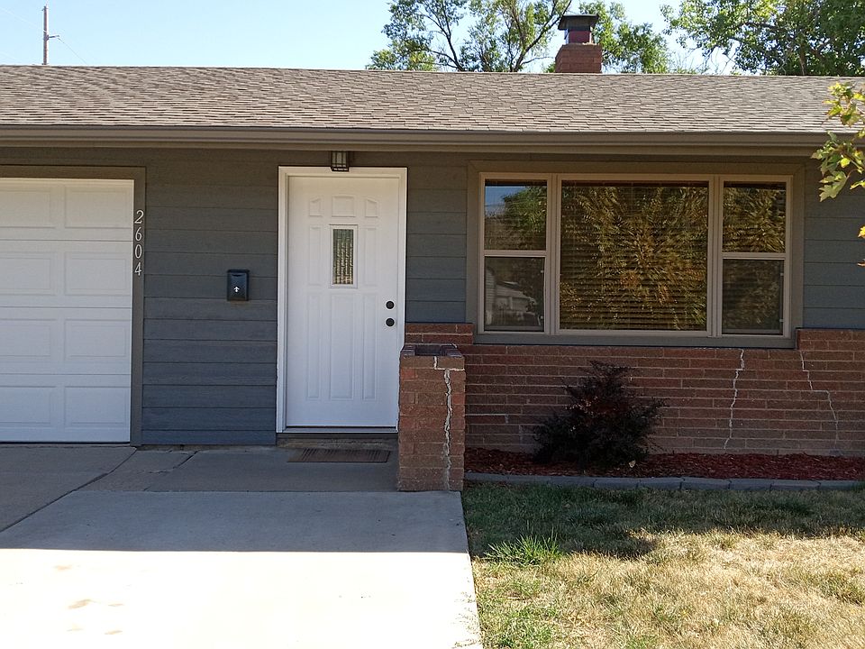 1st image of 2604 Elm Ave