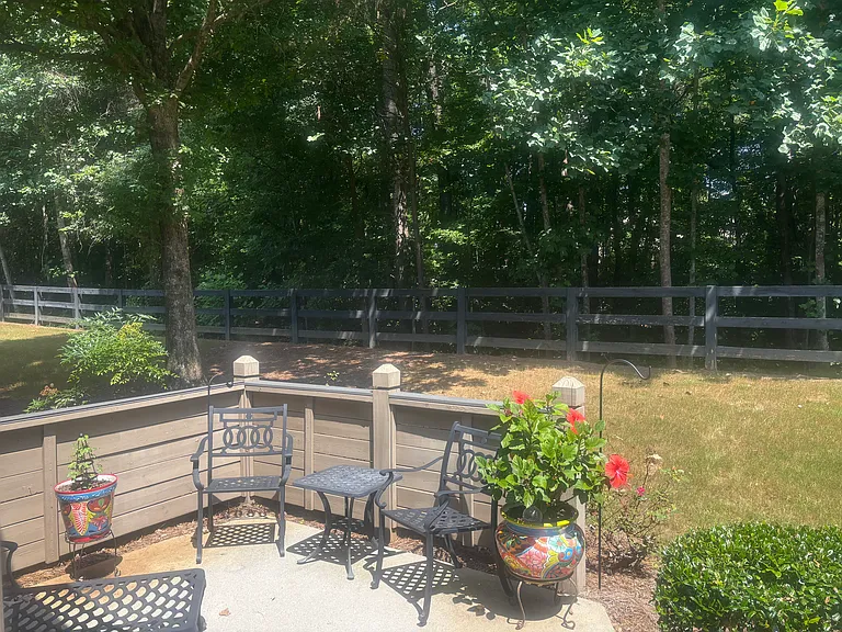 5232 Stone Village Cir NW — Photo 2