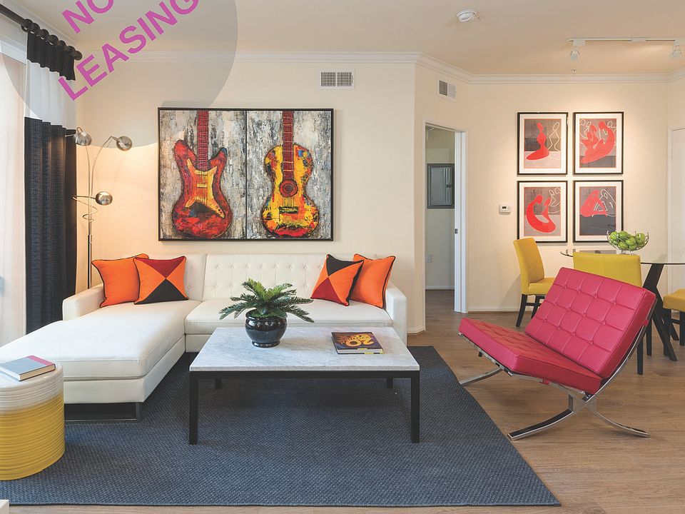 1st image of 1022 S Broadway