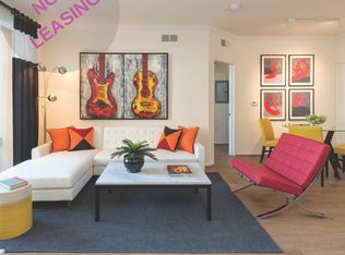 1022 S Broadway, Los Angeles, CA 90015