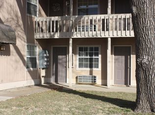 461 N Garrett St #461F, Siloam Springs, AR 72761