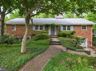 136 Cranbury Rd, Princeton Junction, NJ 08550