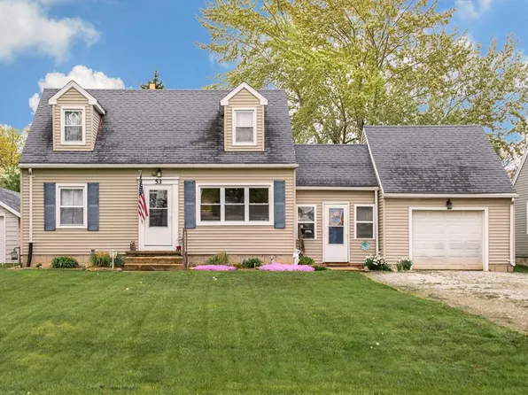 53 Roberts Dr, Shelby, OH 44875