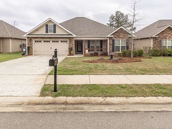 3rd image of 119 Highland Point Dr