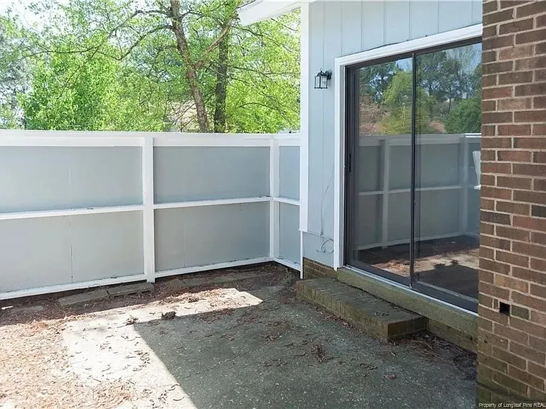 2012 Lakemeadow Dr — Photo 3