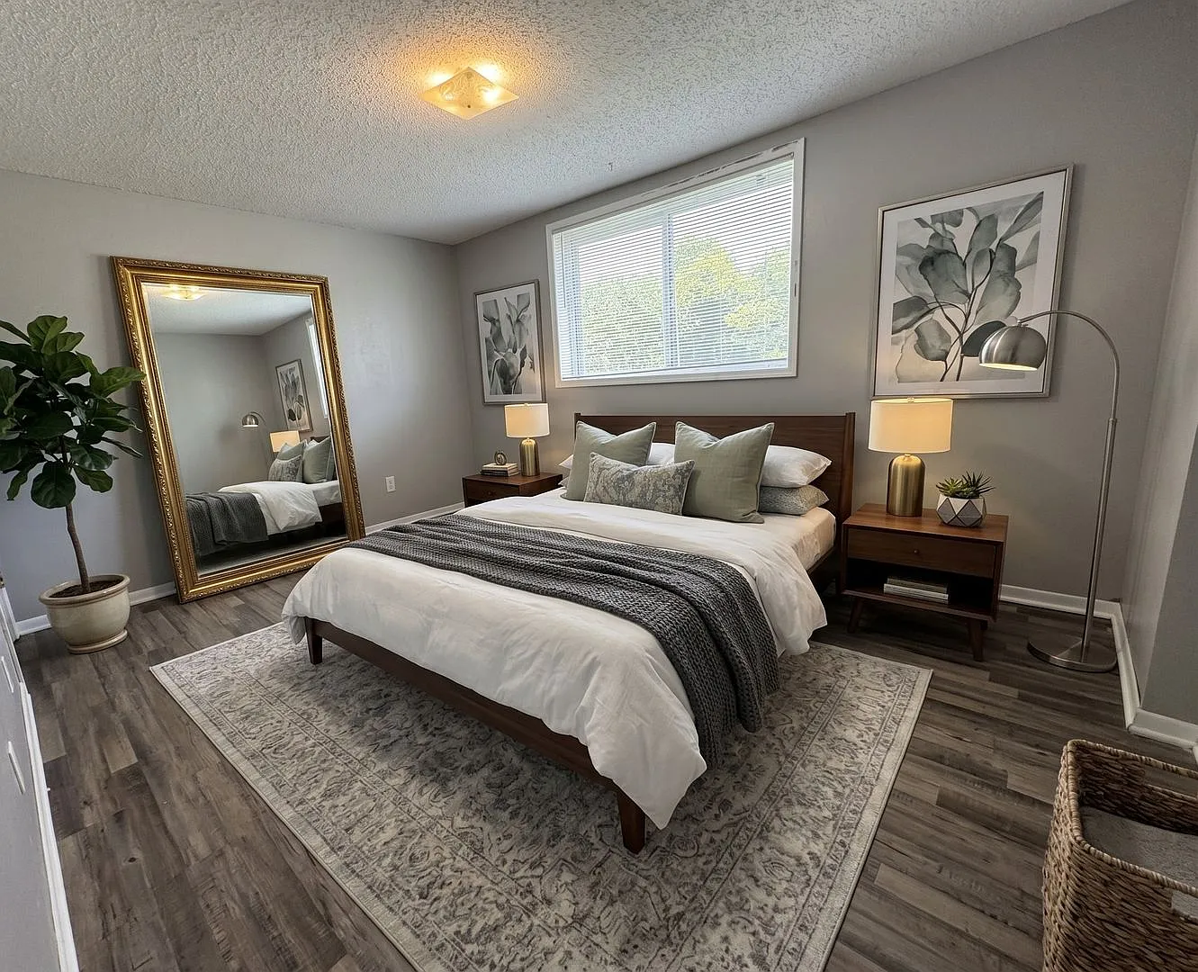1153 Langley Rd — Photo 3