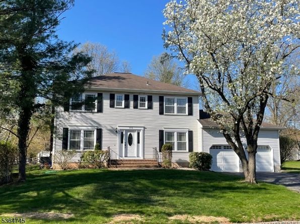 193 Beekman Ln