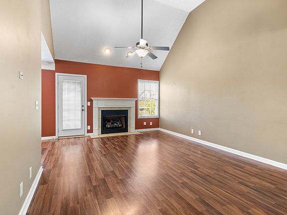 4th image of 689 Winding Bluff Way