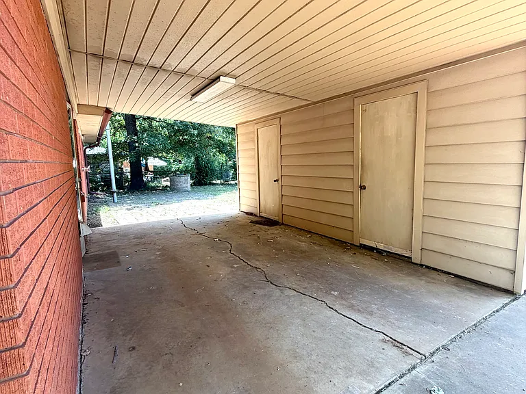 115 Crestwood Dr — Photo 24