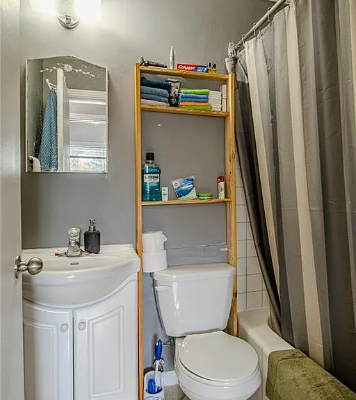 49 Quinton Ave — Photo 32