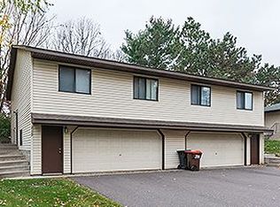 2091 Bradley St N, Maplewood, MN 55117