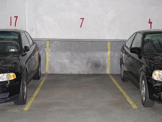 Sold by R New York | media 1