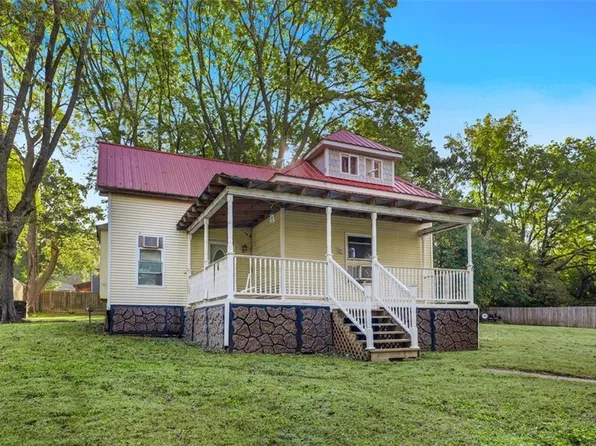 2509 S Vermont Ave, Independence, MO 64052