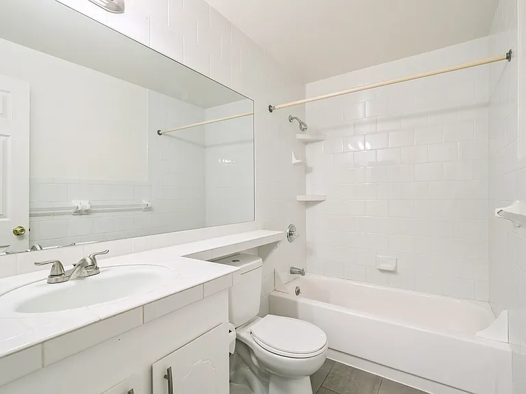 6017 W Jefferson Pl — Photo 13