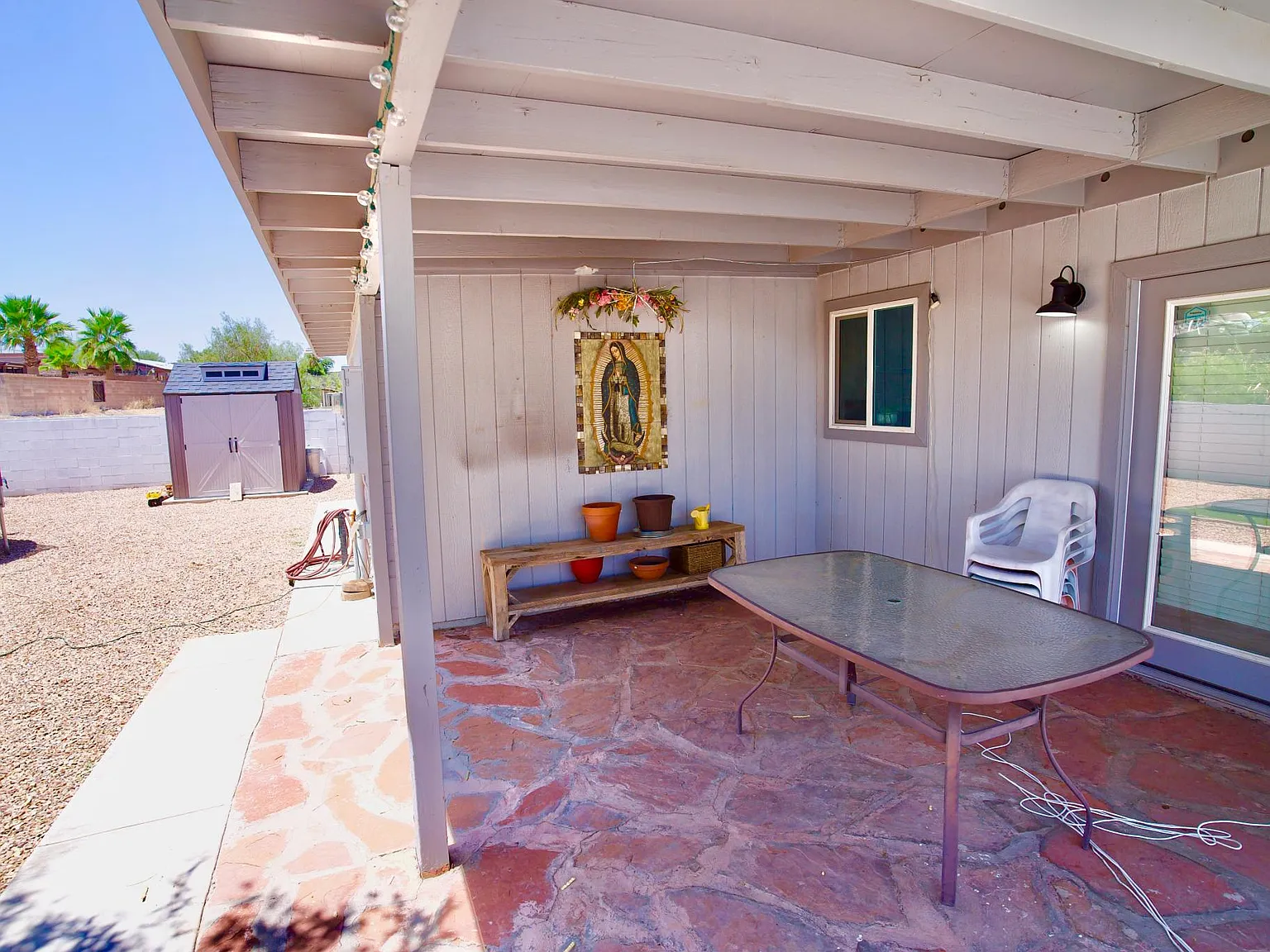 4 bed, 1350 sqft, $2,000 — Photo 4