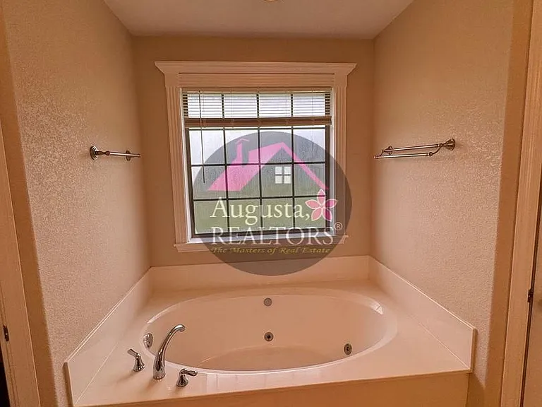 158 Codybug Rd — Photo 16