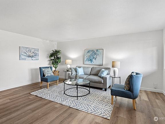 4th image of 619 N 9th Street